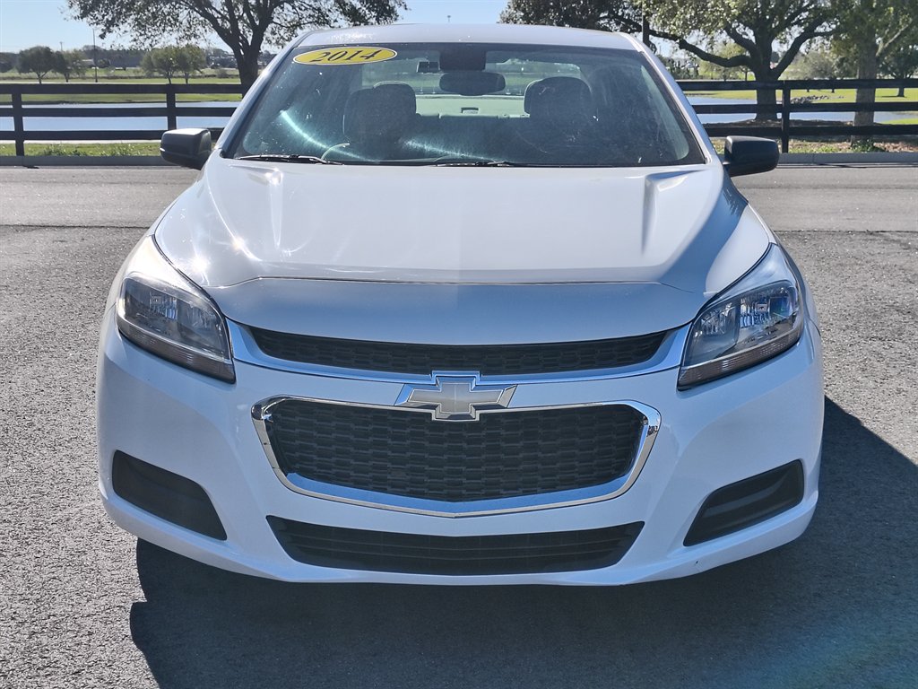 2014 Chevrolet Malibu 1LS's photo