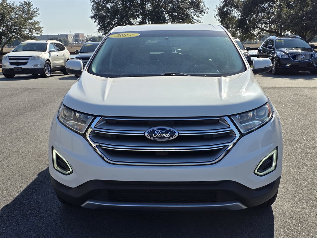 2017 Ford Edge Titanium's photo