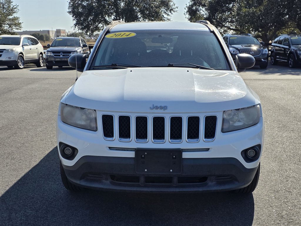 2014 Jeep Compass Sport's photo