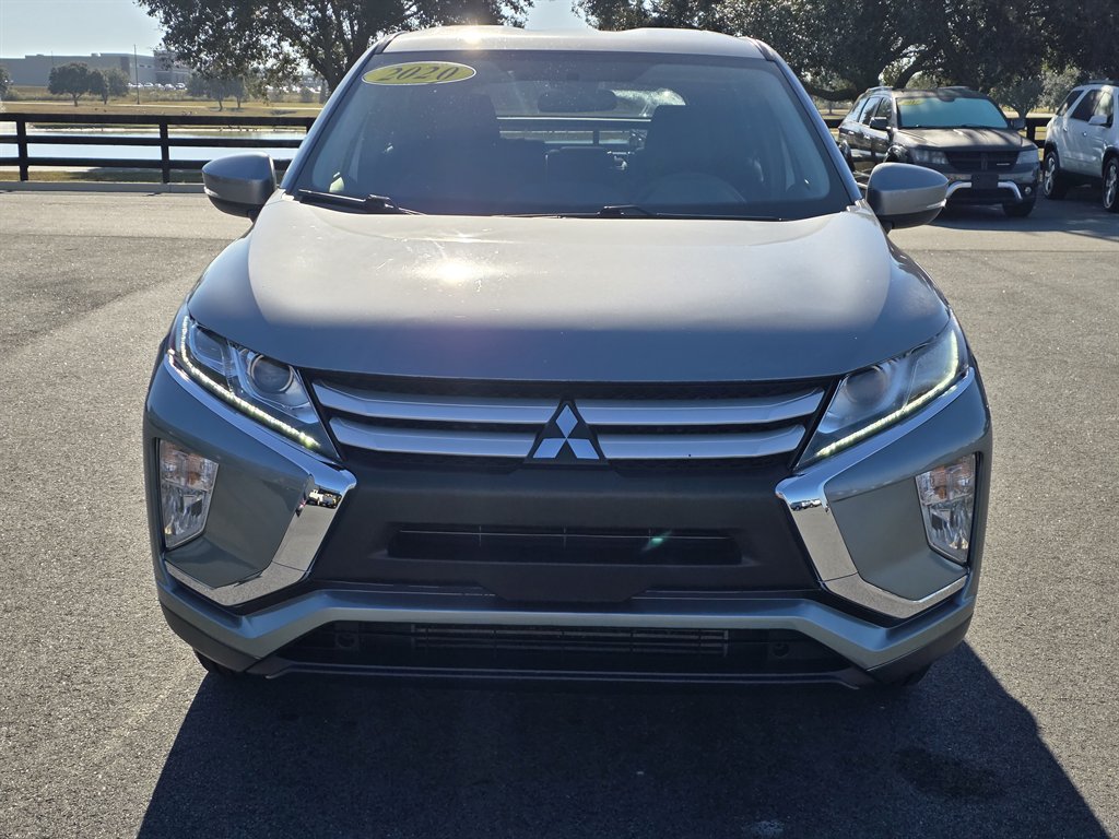 2020 Mitsubishi Eclipse Cross ES's photo