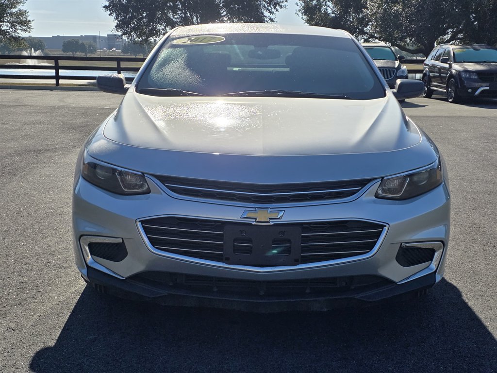 2017 Chevrolet Malibu 1FL's photo