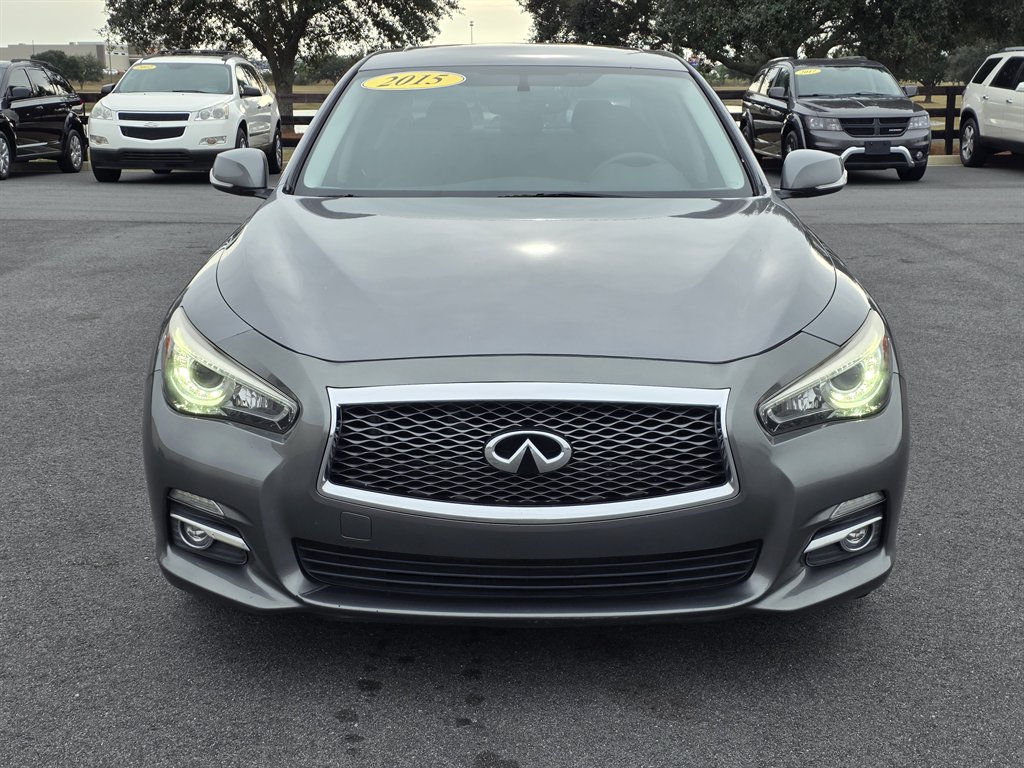 2015 INFINITI Q50 Premium's photo