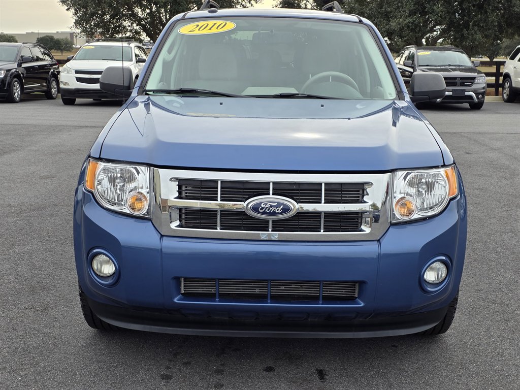 2010 Ford Escape XLT's photo