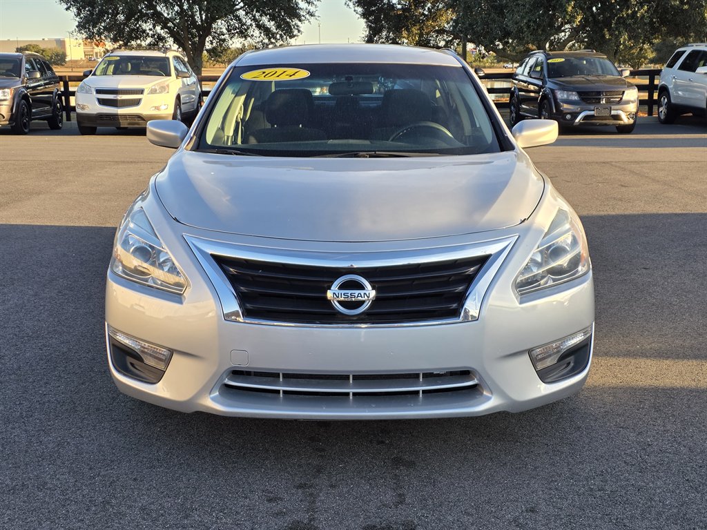 2014 Nissan Altima Base's photo