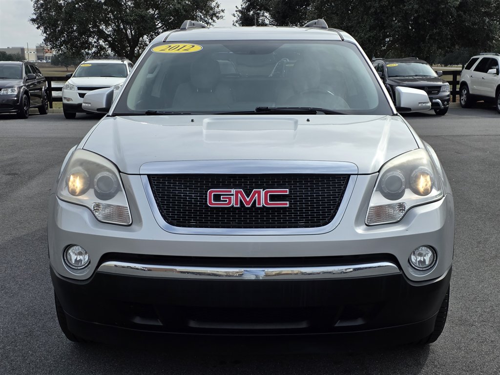 2012 GMC Acadia SL's photo