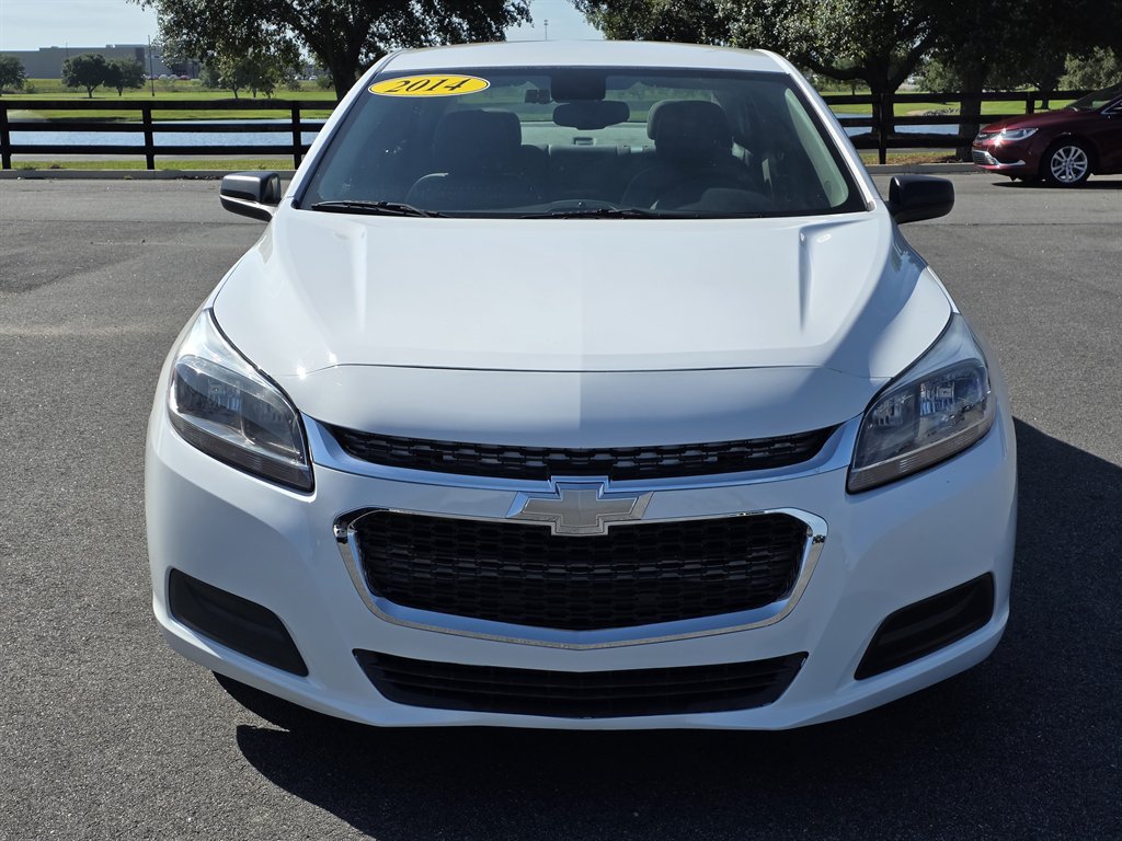 2014 Chevrolet Malibu 1LS's photo