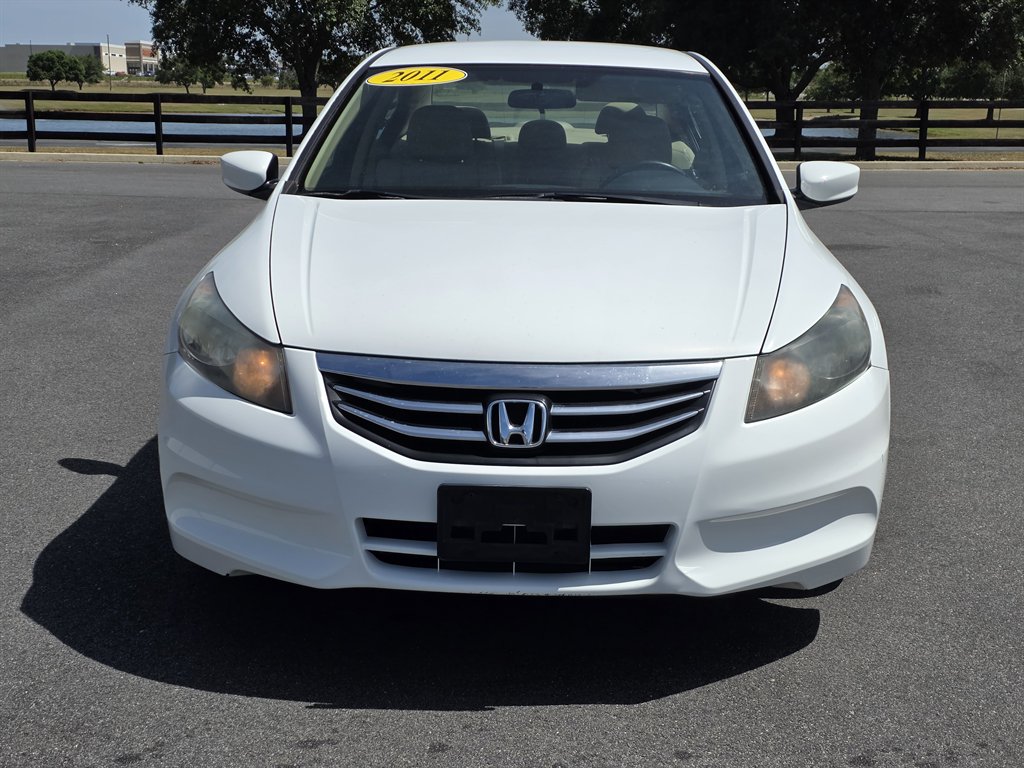 2011 Honda Accord SE Auto's photo