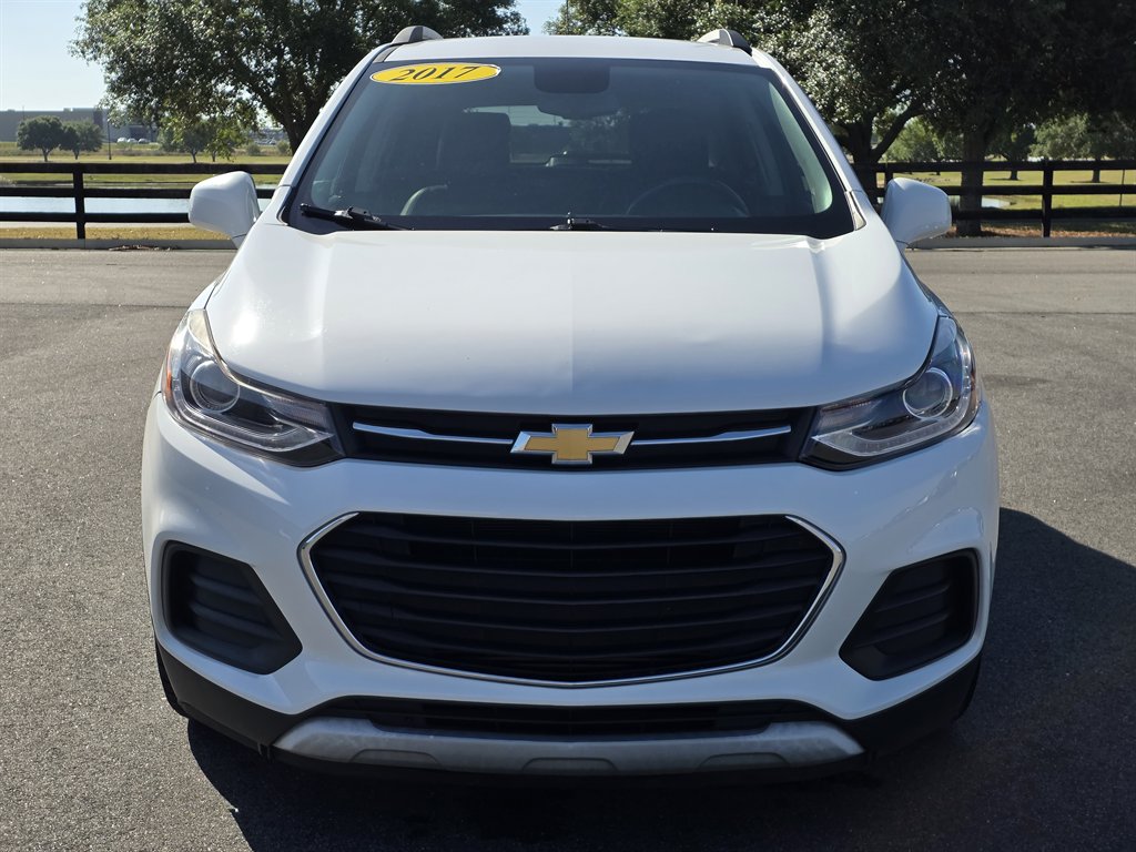2017 Chevrolet Trax LT's photo