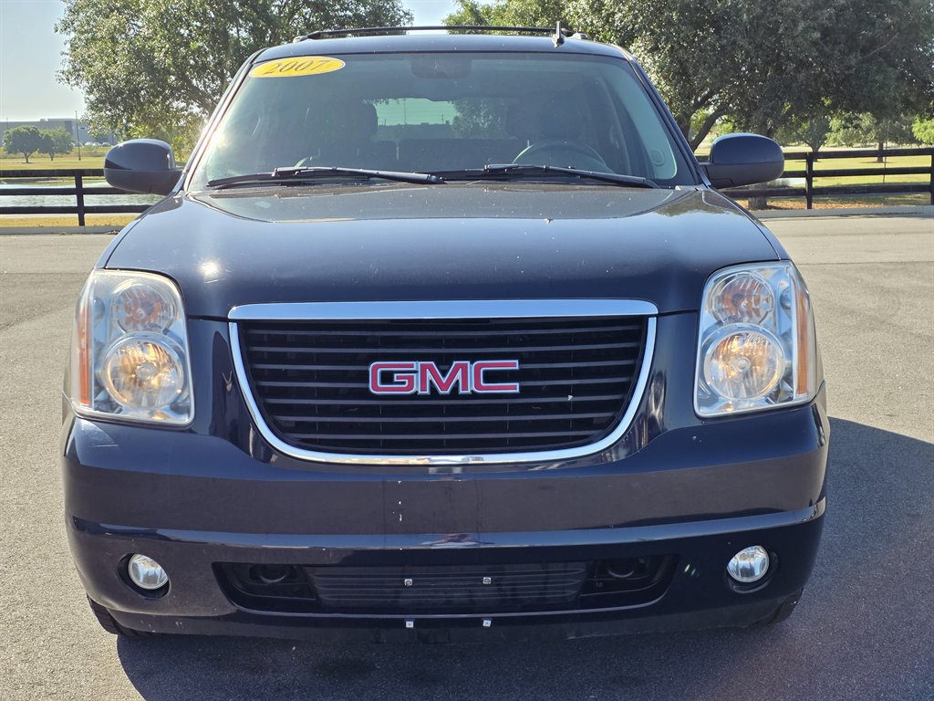 2007 GMC Yukon 4WD SLE2's photo