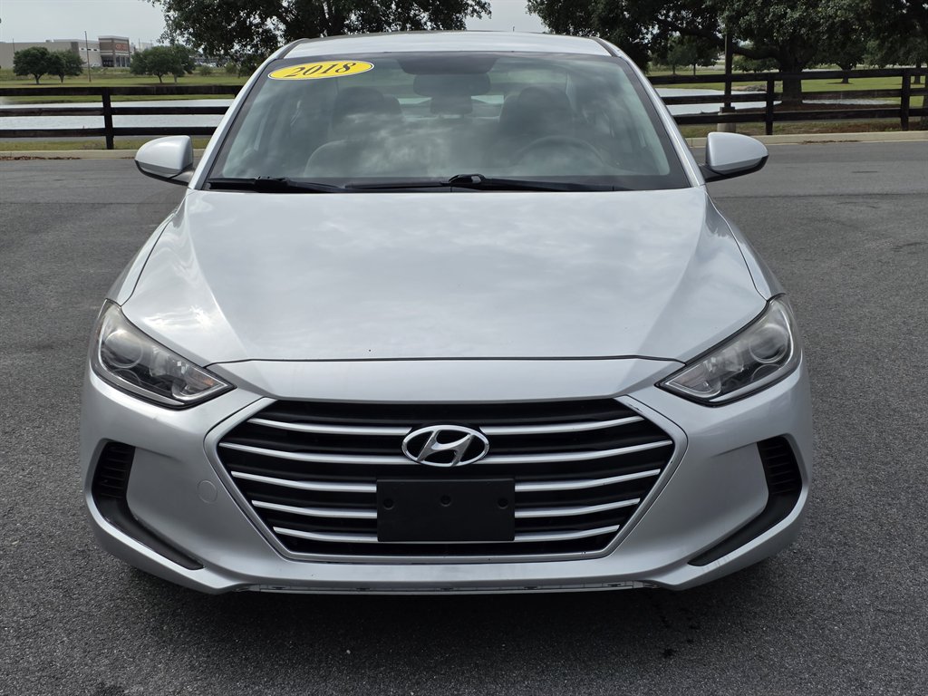 2018 Hyundai Elantra 2.0 SEL A/T SULEZ's photo