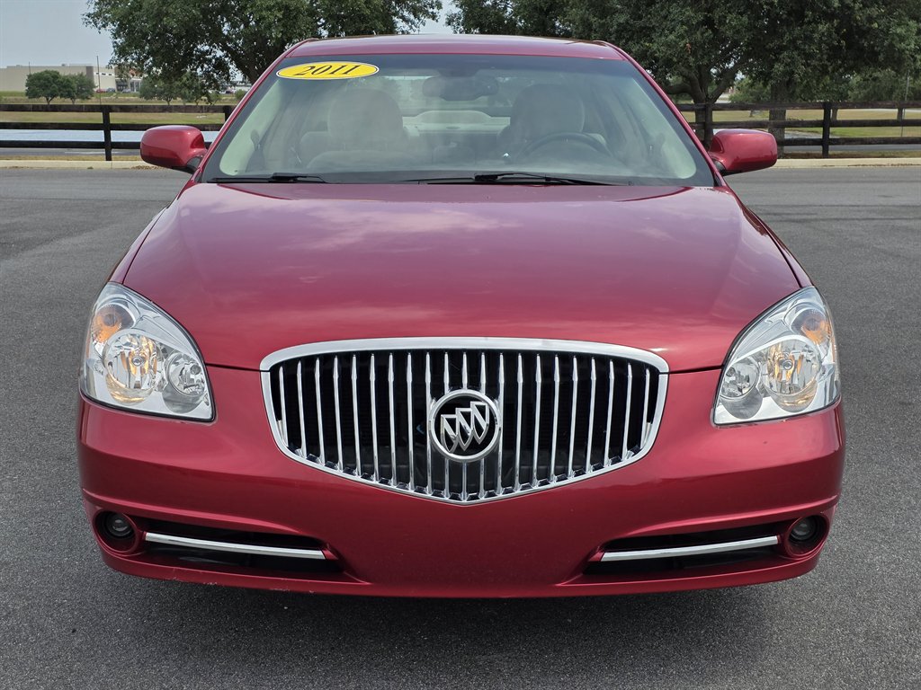 2011 Buick Lucerne CX's photo