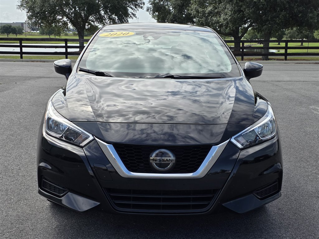 2020 Nissan Versa 1.6 S CVT's photo