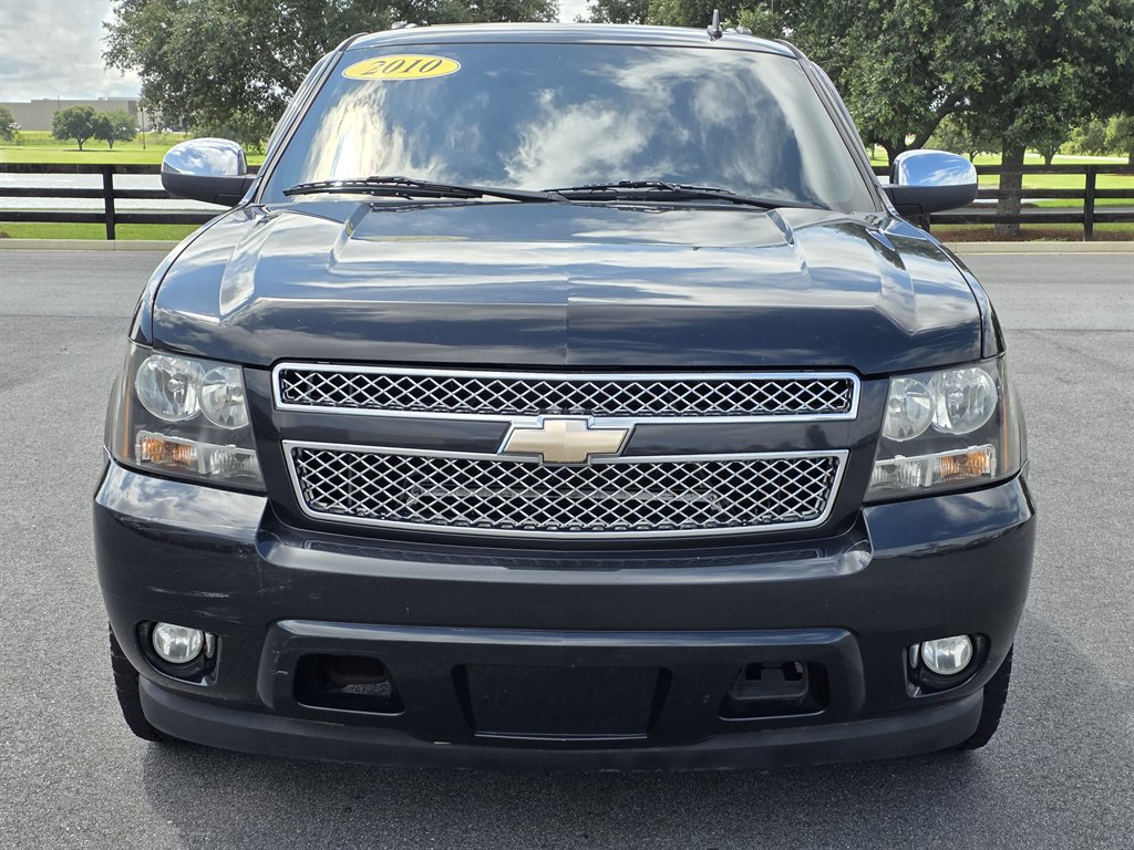 2010 Chevrolet Suburban 2WD 1500 LTZ's photo